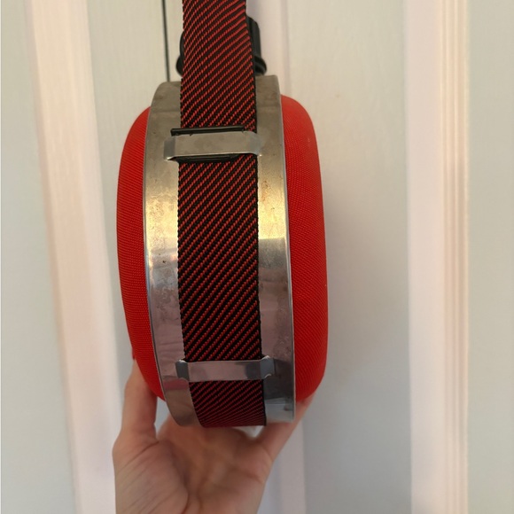 Vintage Coleman Marlboro Unlimited Canteen | Red Round Camping Water Bottle - Picture 3 of 4